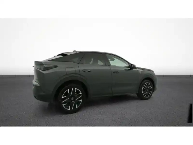 Peugeot 3008 hybrid 136 e-dcs6 — photo 9