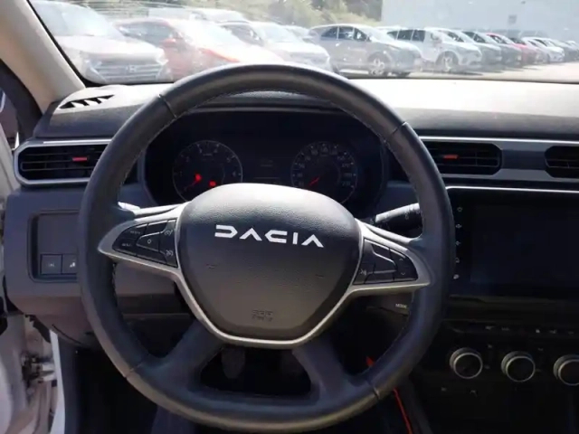 Dacia Duster eco-g 100 4x2 — photo 11