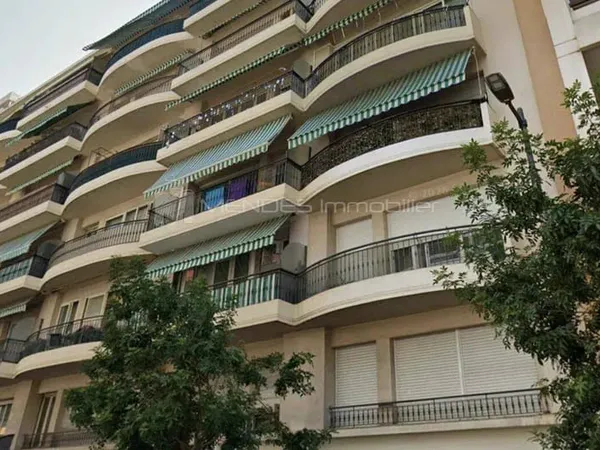 Studio 1 pièce 32 m²