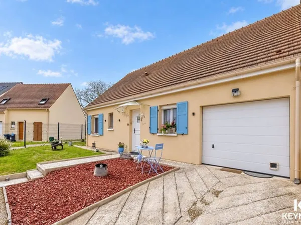Maison de plain-pied 5 pièces 83 m²