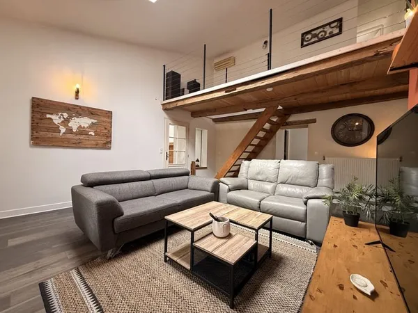 Maison de caractère 7 pièces au coeur de PENNE D'AGENAIS