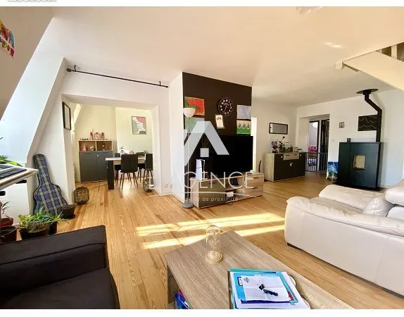 Triplex 6 pièces 127 m²