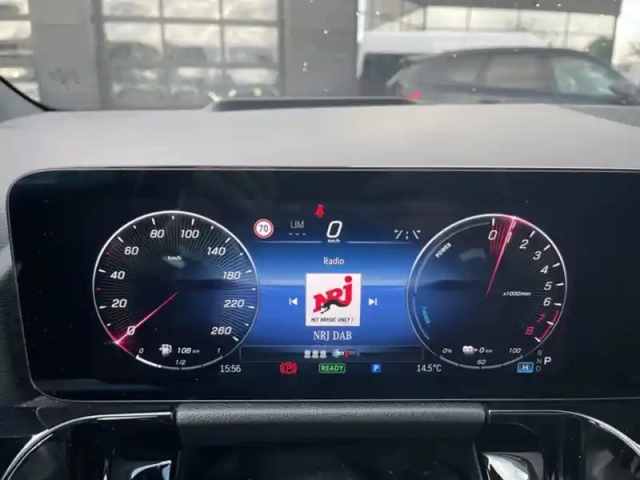 Mercedes Gla 250 e hybrid eq amg line — photo 20
