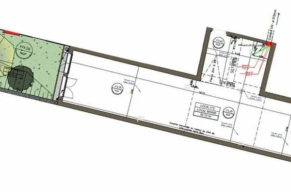 Local commercial 82 m²