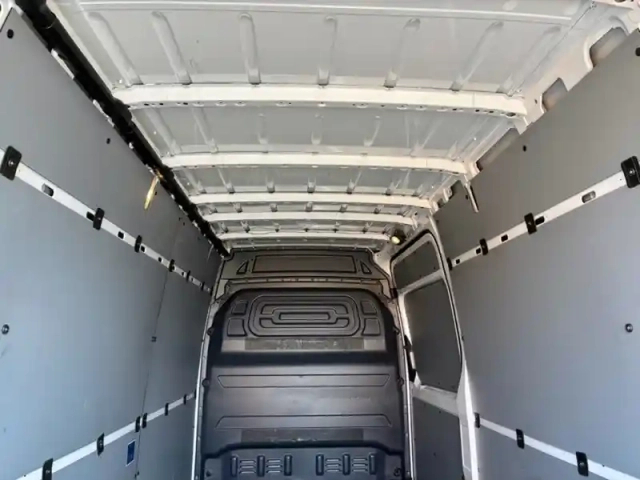 Mercedes Sprinter 315 cdi fourgon 43 l3h2 14m3 1 — photo 8