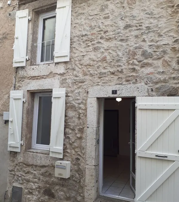 Photo 1