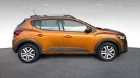 Dacia Sandero 1.0 TCe 90ch Stepway Confort — photo 4