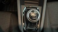 Renault Clio 1.0 TCe 90ch Equilibre — photo 28