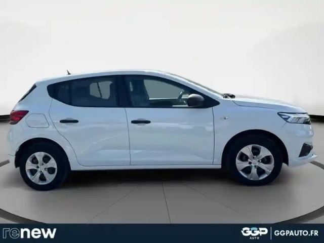 Dacia Sandero 1.0 eco-g 100ch essential — photo 6