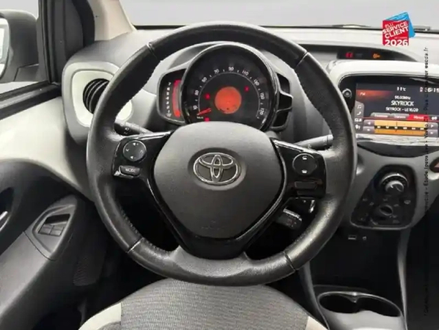 Toyota Aygo 1.0 vvt-i 72ch x-play 5p my20 — photo 12