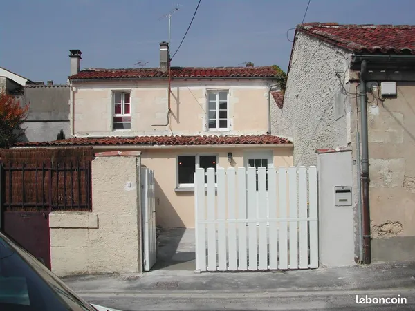 Cognac Centre Ville Petite Maison