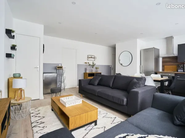 Location 83.00m²