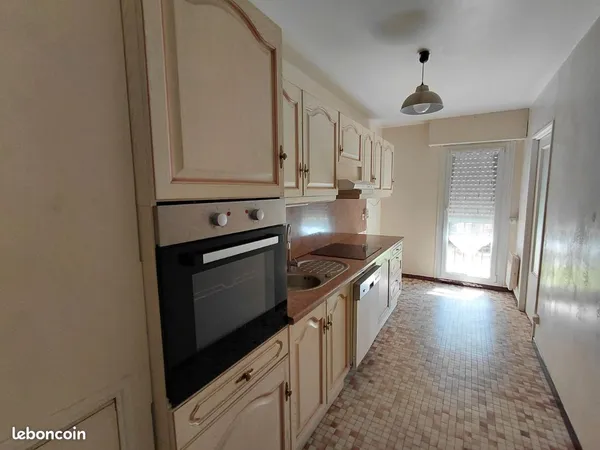 Appartement T4 avec parking