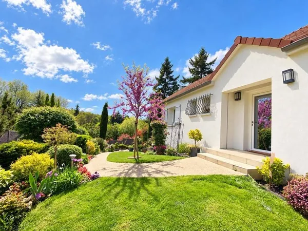 Maison de plain-pied 6 pièces 214 m²