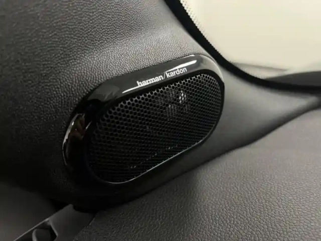Mini Mini cabrio cooper 136ch edition premium plus bva7 — photo 13