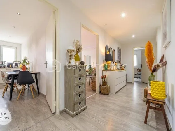Appartement 4 pièces 81 m²