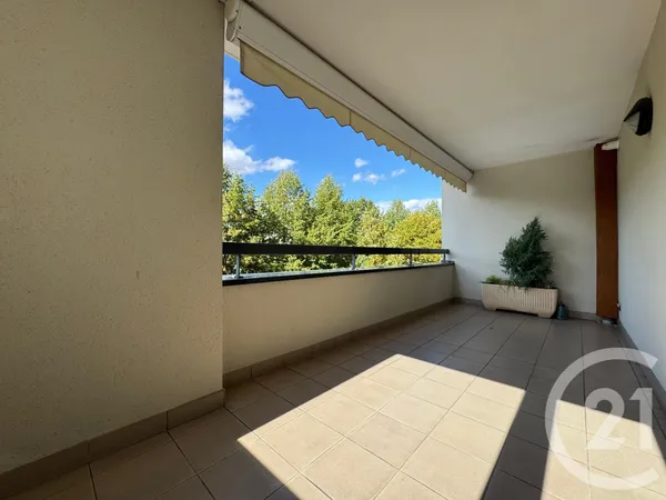 Appartement 4 pièces 95 m²