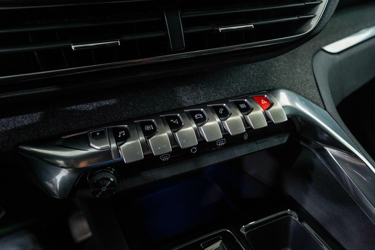 Peugeot 3008 — photo 24