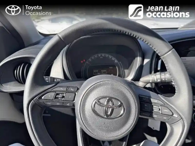 Toyota Aygo X 1.0 vvt-i 72 — photo 12