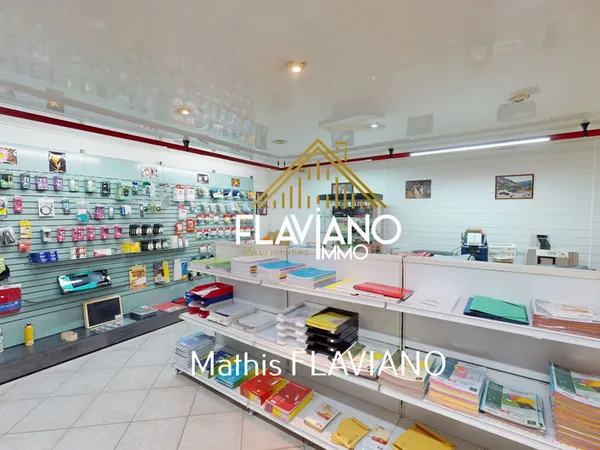 TOUT COMMERCE - MURS COMMERCIAUX 224,64m2 - CENTRE-VILLE - BARCELONNENTTE