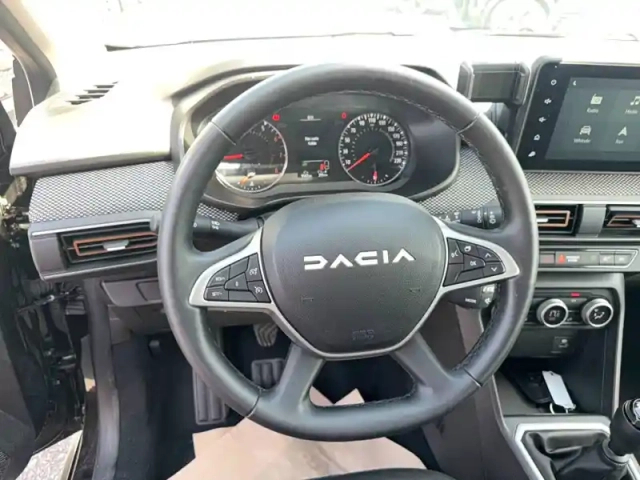 Dacia Sandero tce 90 — photo 15