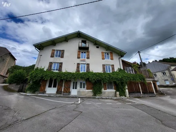 Maison 9 pièces 250 m²
