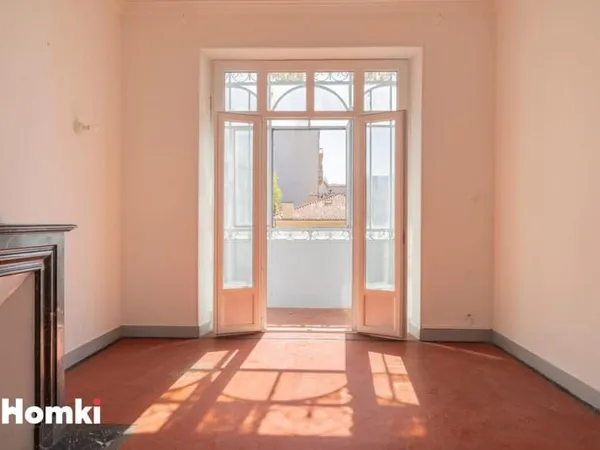 Appartement T4 de 105 m² à Marseille 13004, Boulevard de la Libération