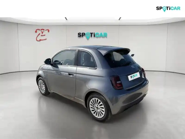 Fiat 500 e 118ch my23 — photo 3