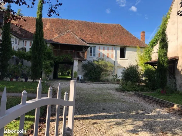 Vente propriété bord de l'Indre à Loches