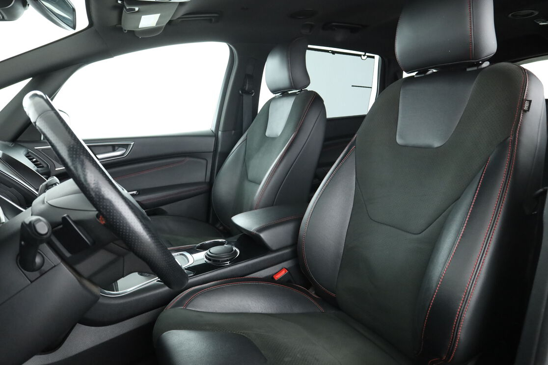 Ford S-Max 2.0 EcoBlue ST-Line Auto — photo 9