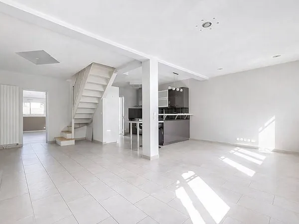 Maison 4 pièces 130 m²