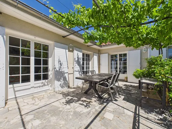 Maison 7 pièces 153 m²