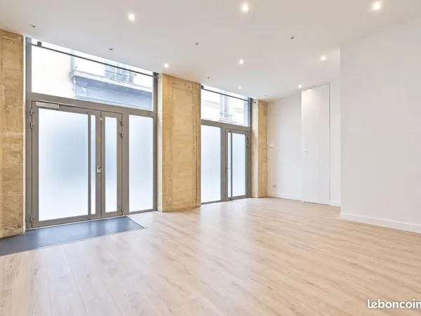 Bureaux 111 m²
