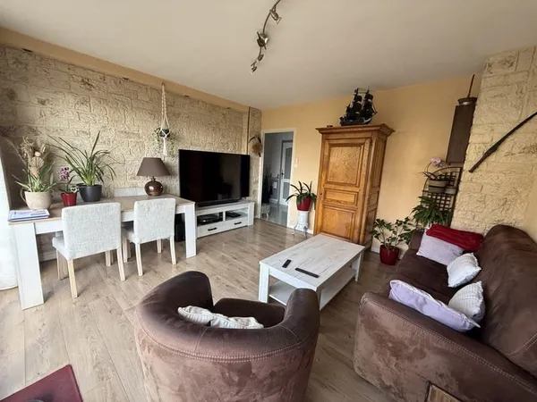 Appartement T4 avec cave et parking - Seyssinet-Pariset