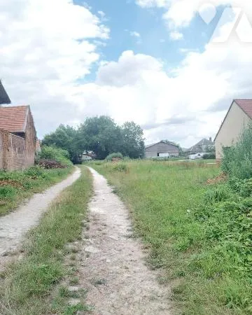 Terrain 1336 m²