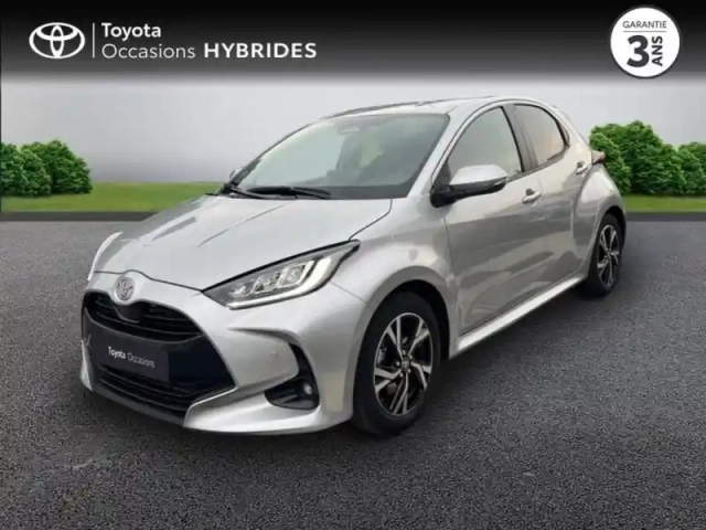 Toyota Yaris 116h design 5p pack confort