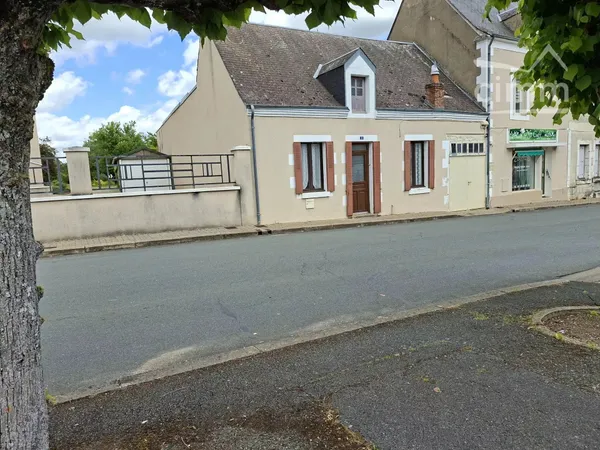 Maison de type T4 à Neuvy-Pailloux - Idéale pour investisseurs ou bricoleurs