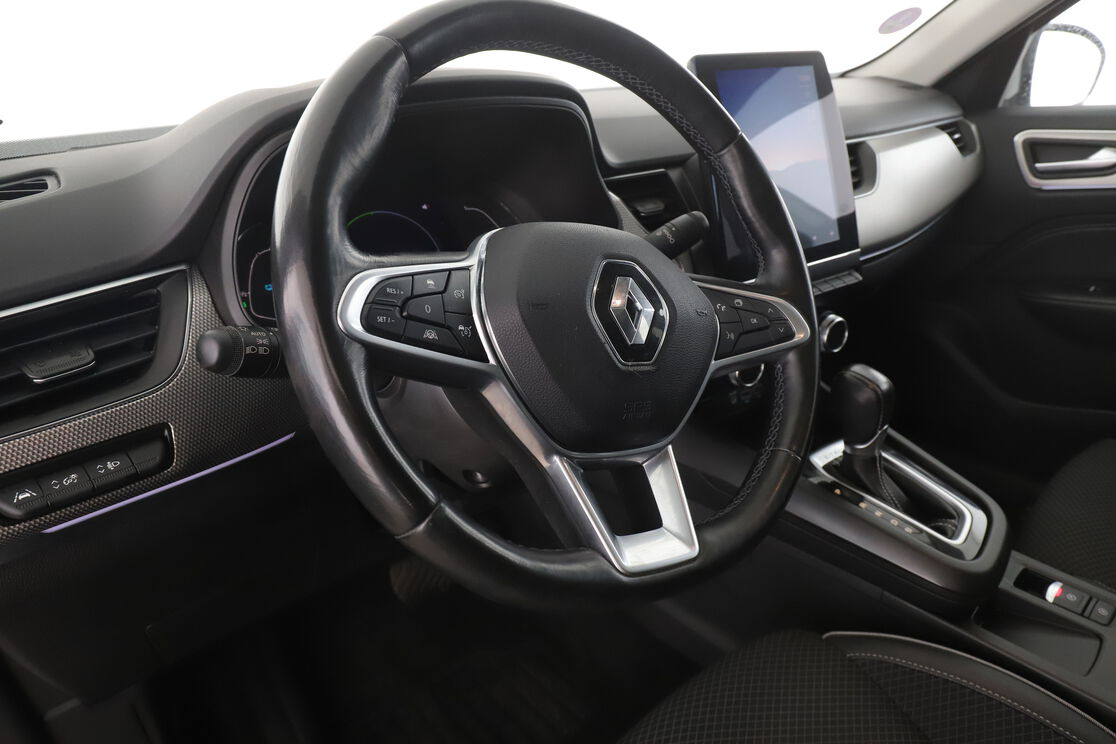 Renault Arkana 1.6 E-Tech Intens — photo 10