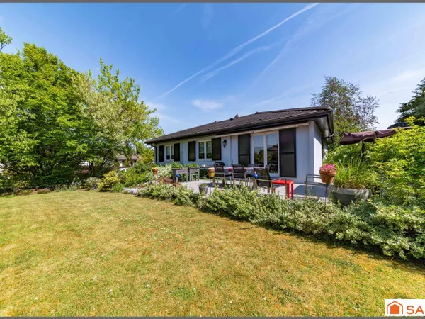 Maison familiale avec jardin et terrasse