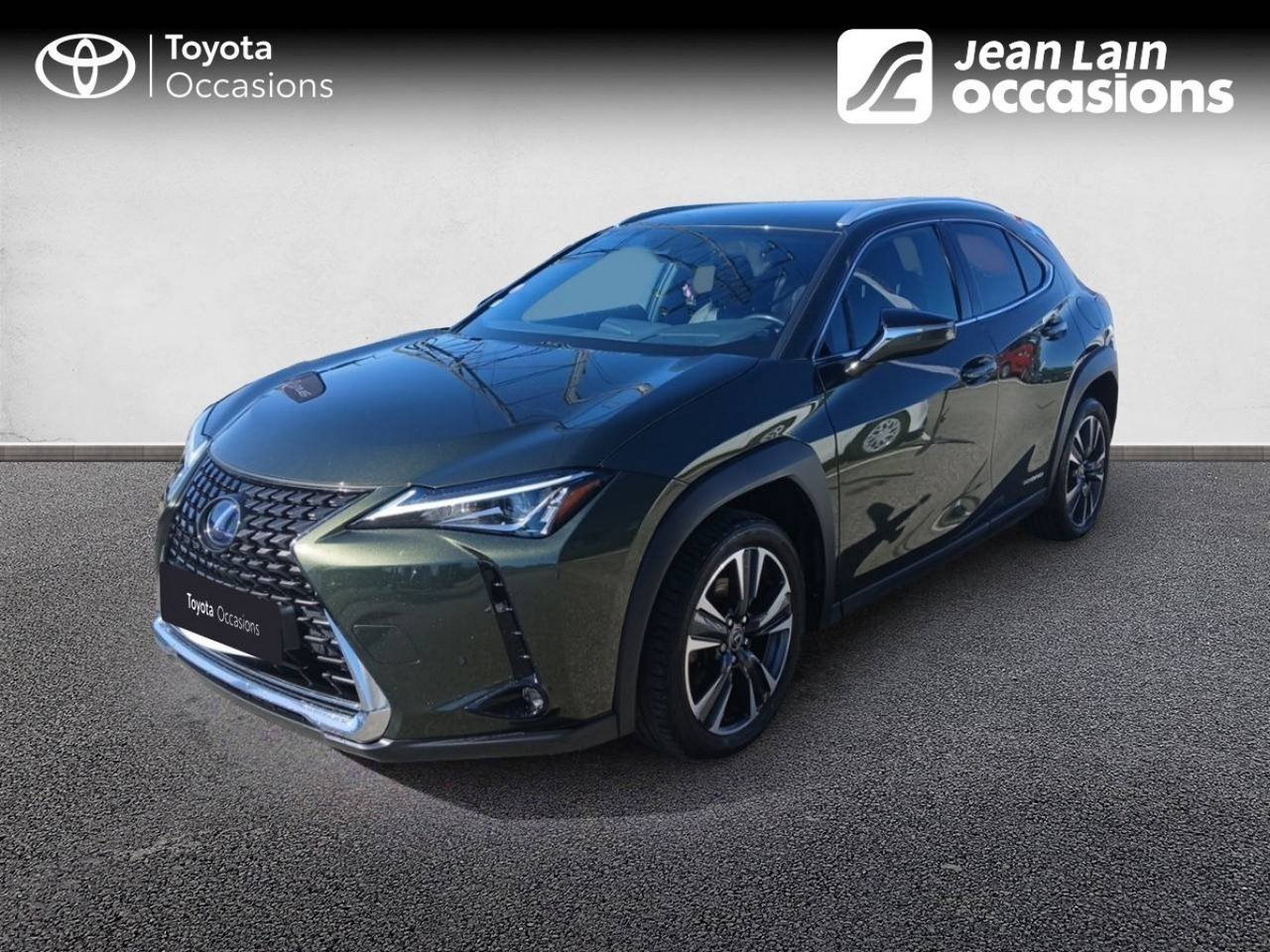 Lexus UX 250h 2WD Premium Edition — photo 1