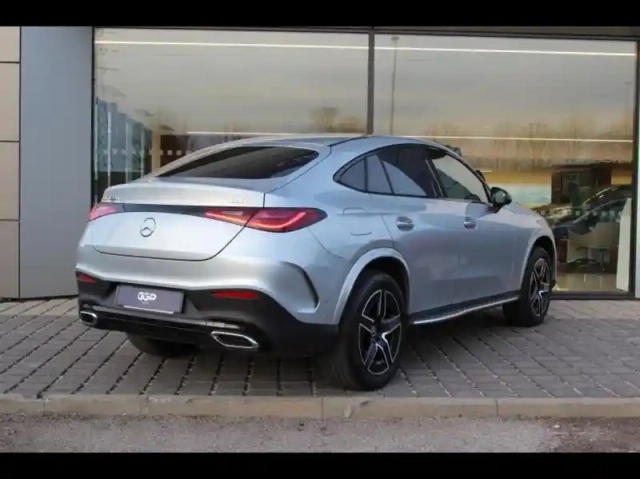 Mercedes Glc coupé 300 d e hybrid 197+136ch amg line 4matic 9g-tronic — photo 19