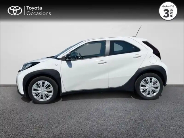 Toyota Aygo X 1.0 vvt-i 72ch dynamic — photo 3