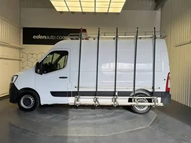 Renault Master fgn trac f3300 l2h2 dci 135 — photo 10