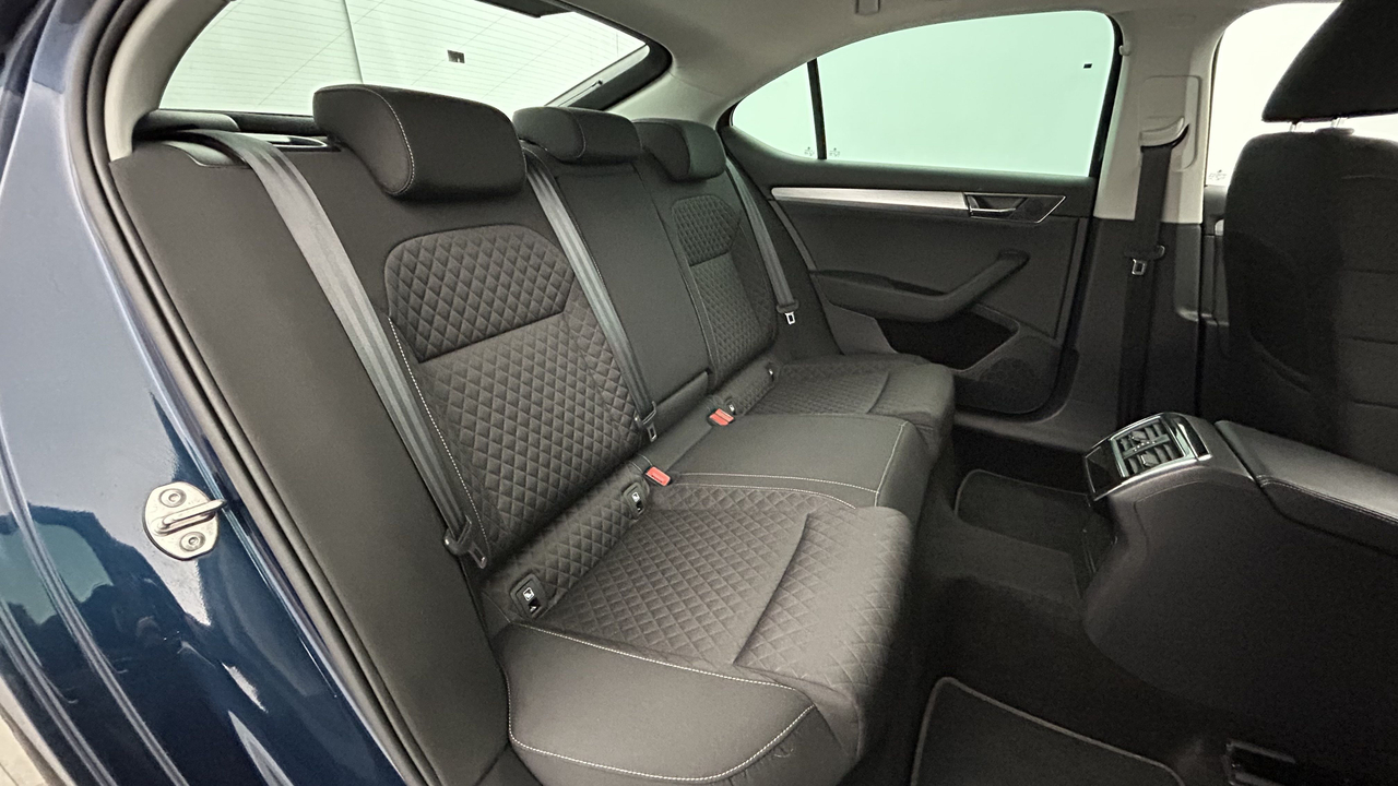 Skoda Superb 1.4 TSI PHEV 218 ch DSG6 — photo 20