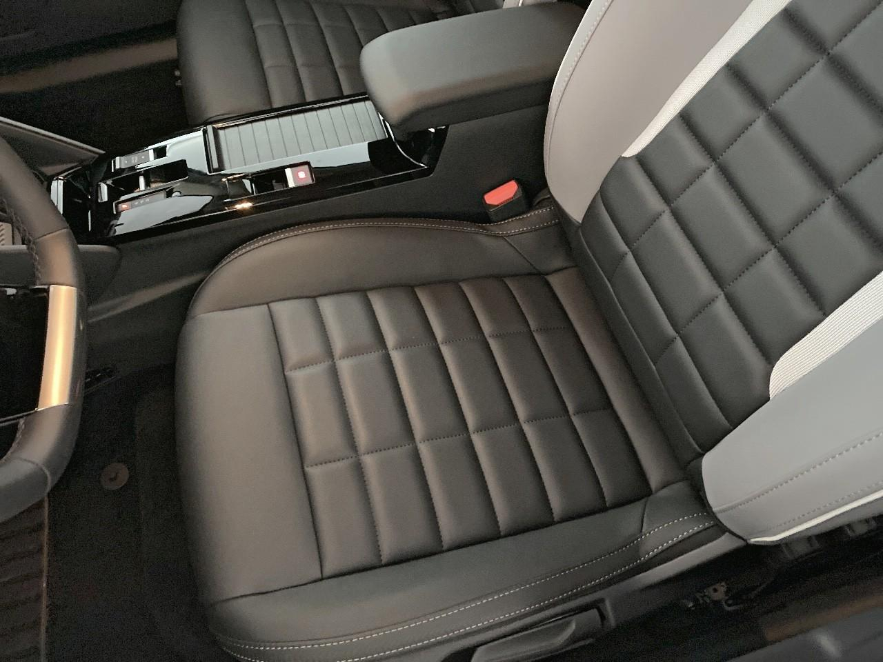 Citroën C4 X hybride 145 ch e-dcs6 max — photo 9