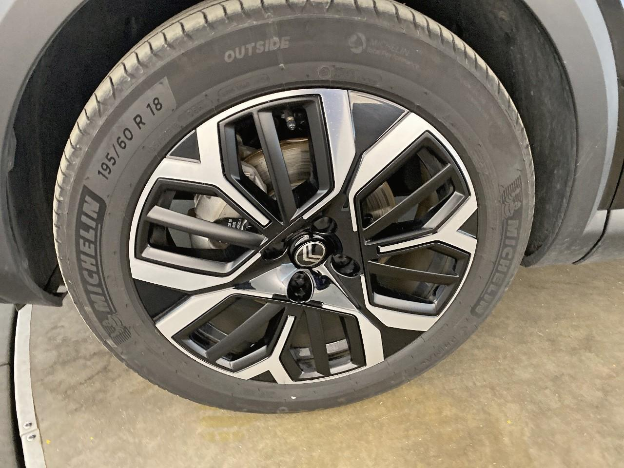 Citroën C4 X hybride 145 ch e-dcs6 max — photo 11