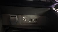 Renault Clio 1.6 E-Tech hybride 140ch Intens -21N — photo 30