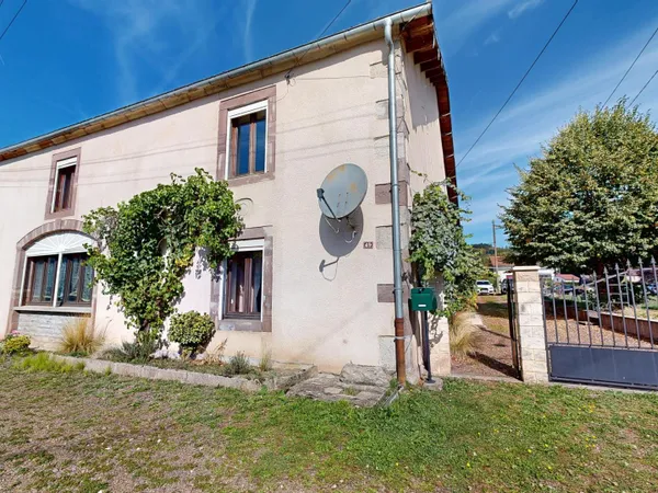 Maison, 206 M2 ,7 pièces , 4 Chambres , dépendances sur 15 ares de terrain