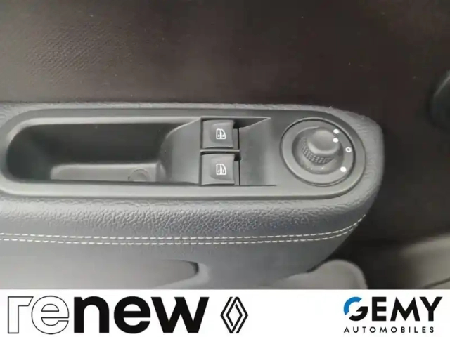 Renault Twingo iii e-tech — photo 12