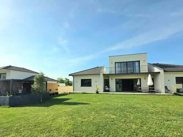Superbe villa contemporaine à Saint-Martin